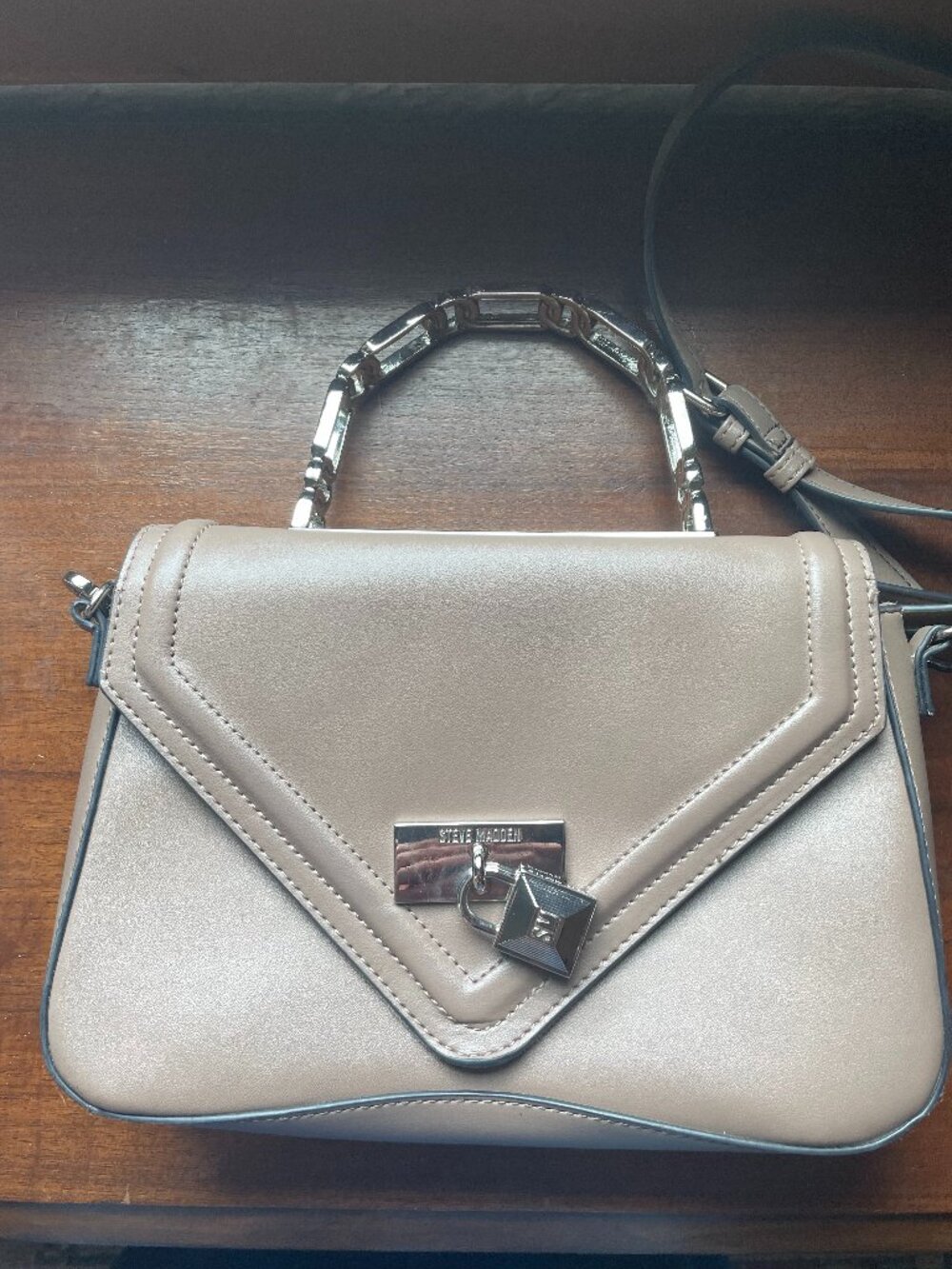 Steve Madden Beige Metal Top Handle Crossbody Bag/ Chain Handle Structured Bag